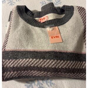 Beautiful Evri brand soft and cozy sweater